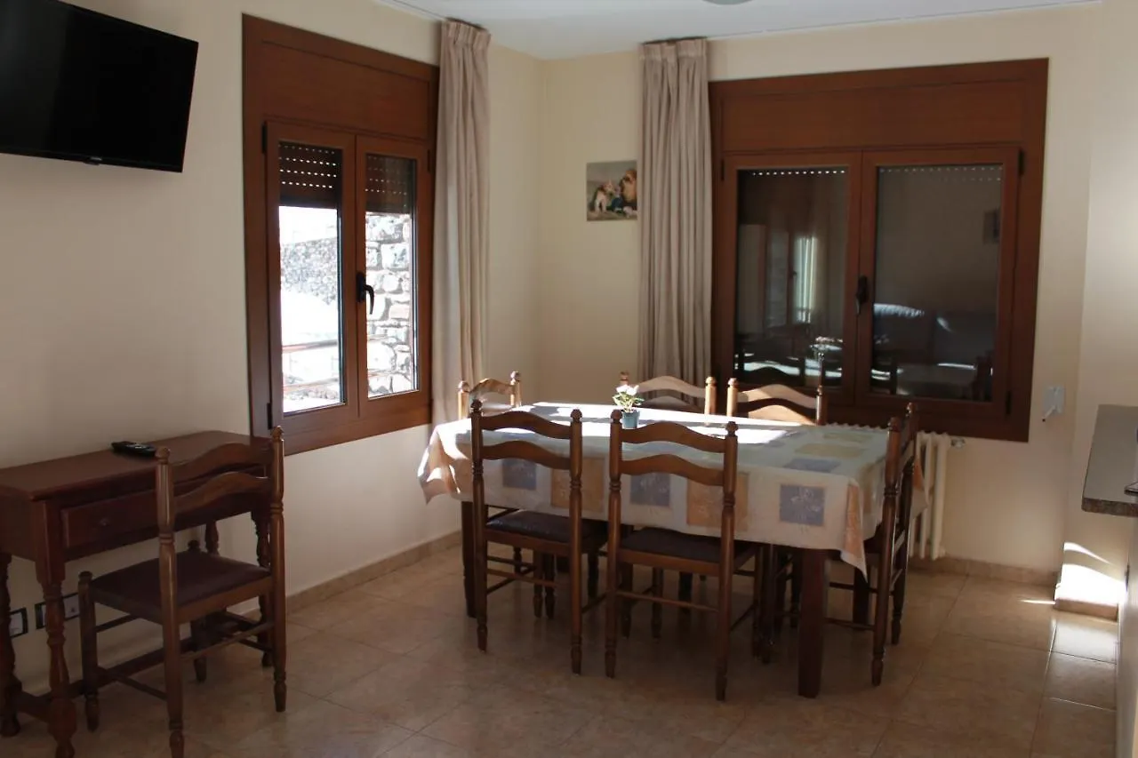 Apartaments Vilaro Llorts 0*,  Andorra